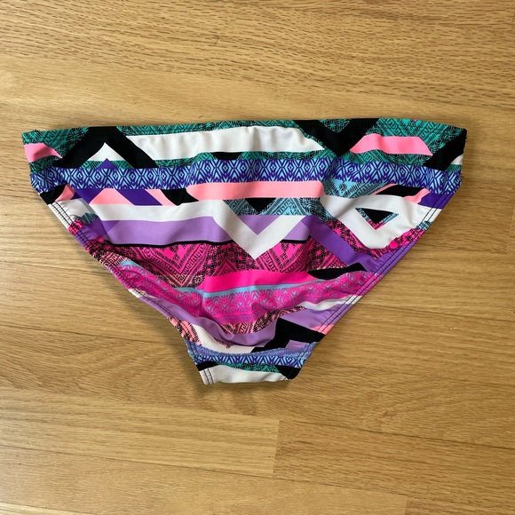 OP 2 Piece Colorful Swim Suit (Bottoms Size Medium, Top Size XL) - Picture 6 of 12